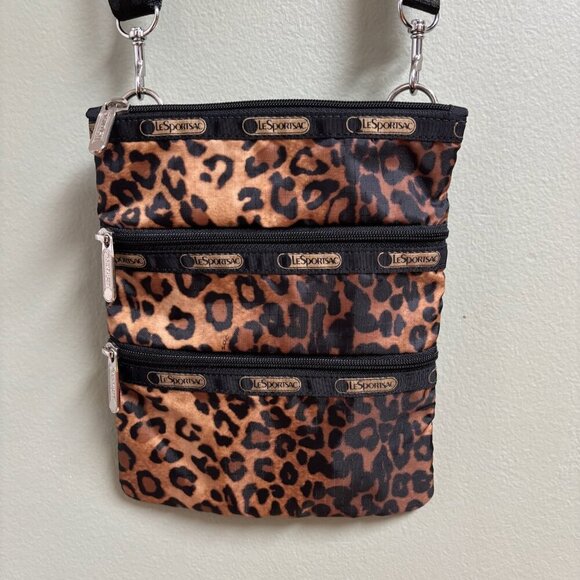 LeSportsac 3 Zipper Crossbody Bag Animal Print Leopard Travel Everyday Casual - Picture 2 of 11
